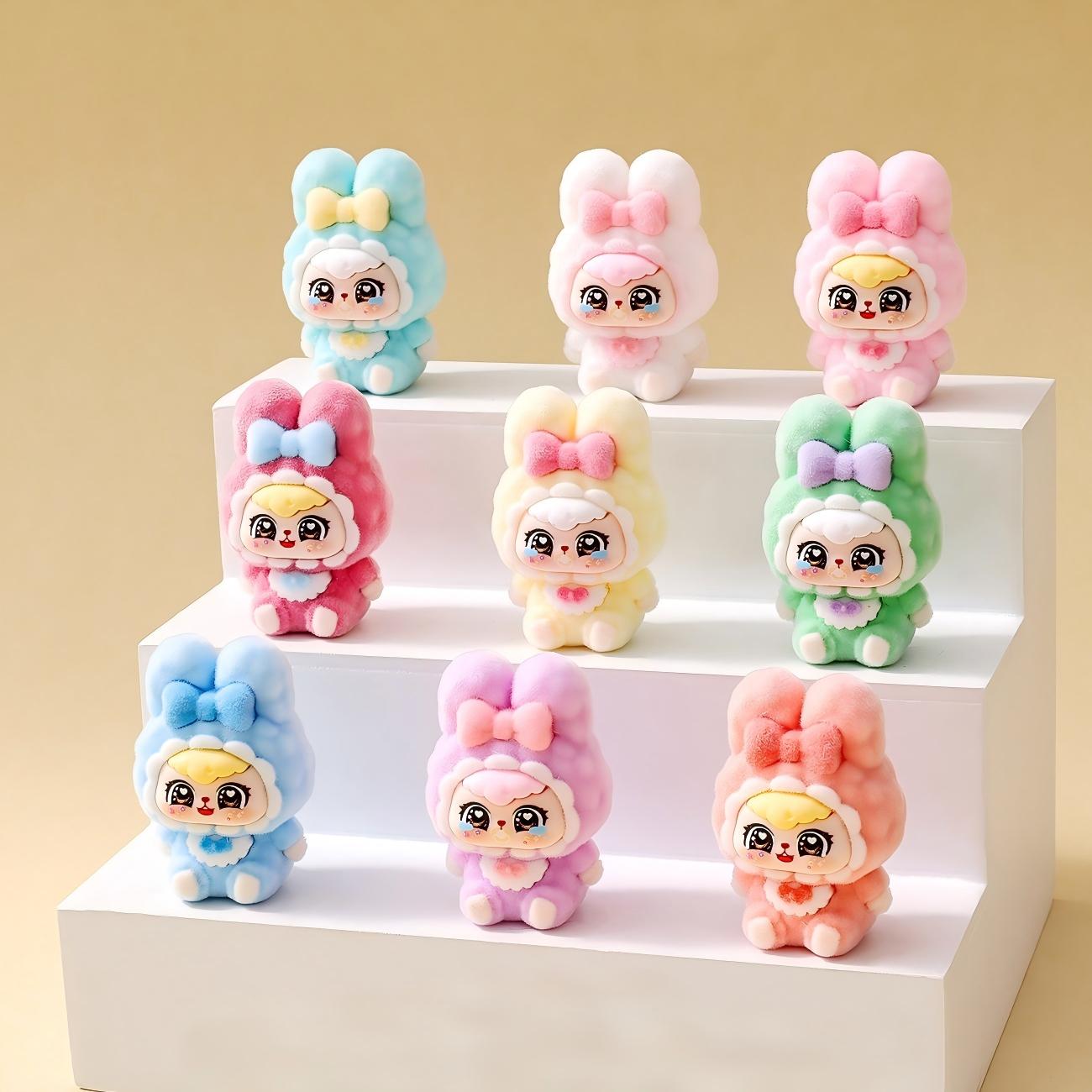 Cute Looking Mini Desktop Orna - Vinyl Figure Blank のレビューと価格