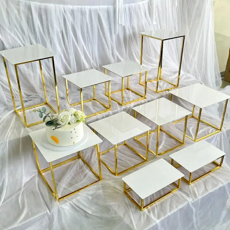 12-20 PCS Luxury Gold Frame Wh - Display Risers Set のレビューと価格