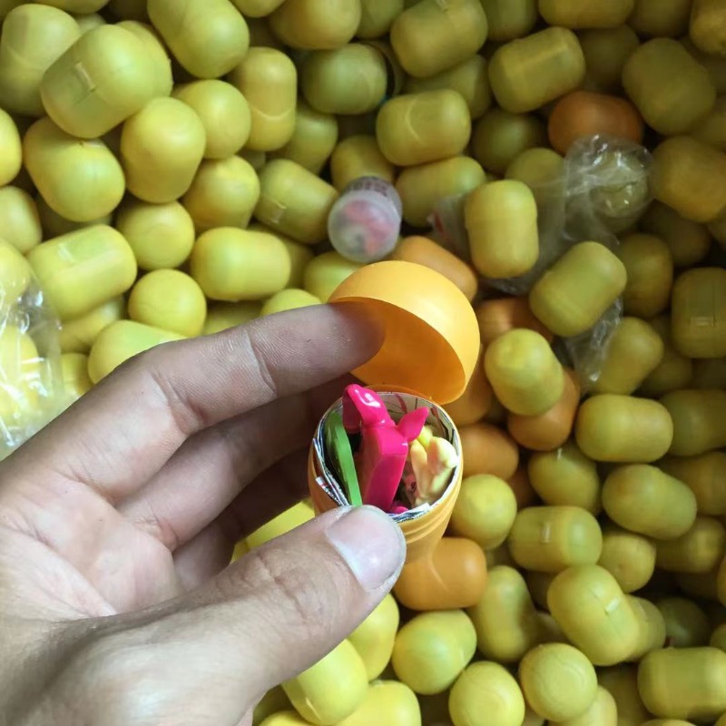Capsule Gashapon Gacha Toy Kin - Capsule Toy Gashapon のレビューと価格