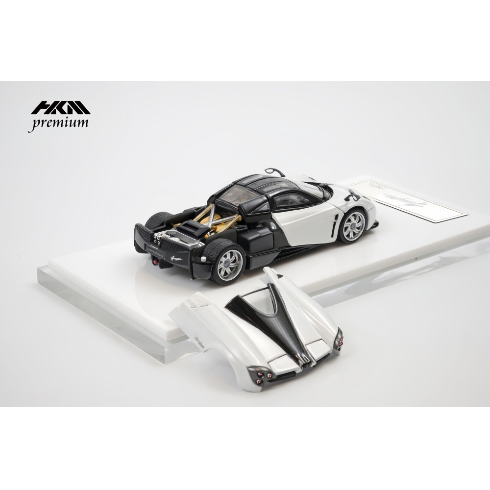 HKM 1:64 Huayra R Coupe Diecas - Die Cast Car 1 64 のレビューと価格
