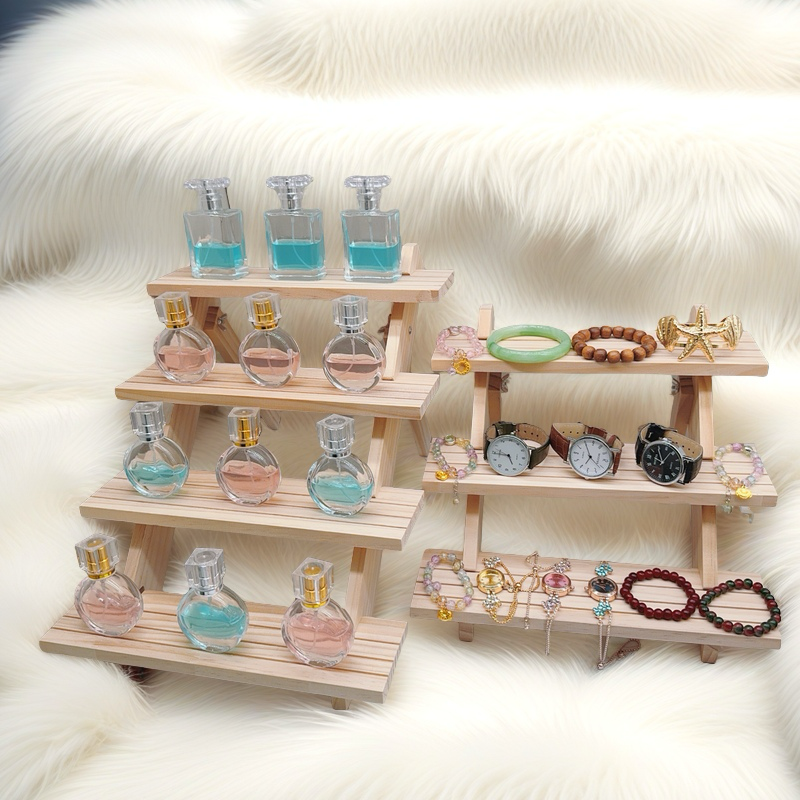 Ear Stud Holder Riser Multi-ti - Display Risers Set のレビューと価格